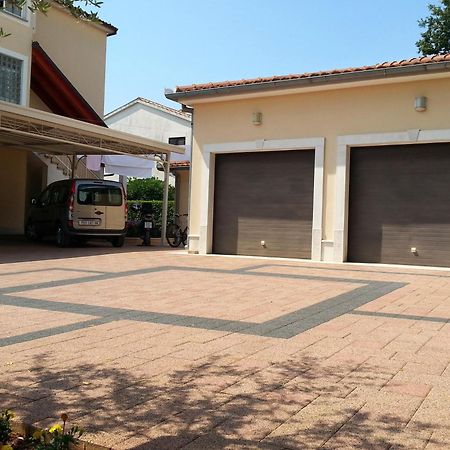 Ulika Rooms & Apartments Пореч Экстерьер фото